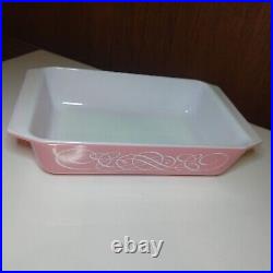 Vintage 1958 Pyrex Pink Scroll Cinderella serving casserole dish lid cradle