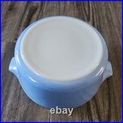 Vintage Pyrex Ocean Filigree 475b Round Casserole with Lid Blue Green 2.5 QT